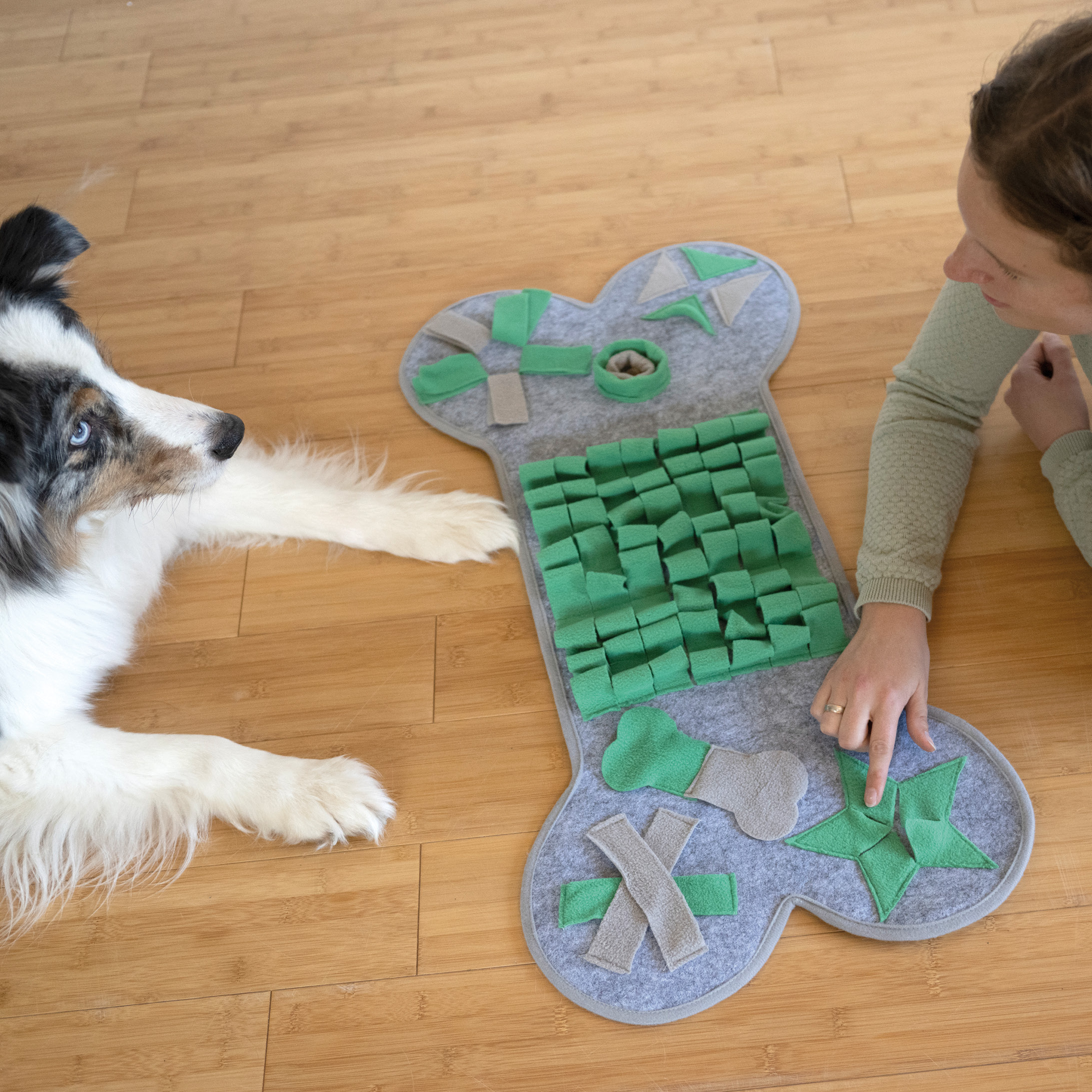 karaluna-schn-ffelteppich-79x40-hund-intelligenzspielzeug-gro-e-hunde image 6